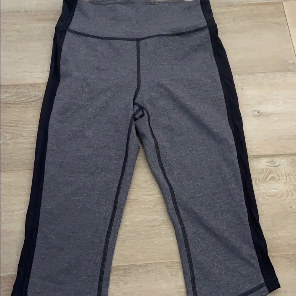 lululemon cropped leggings